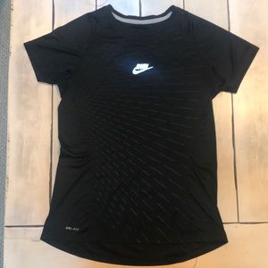Women’s Small Black Dry Fit Running Shirt